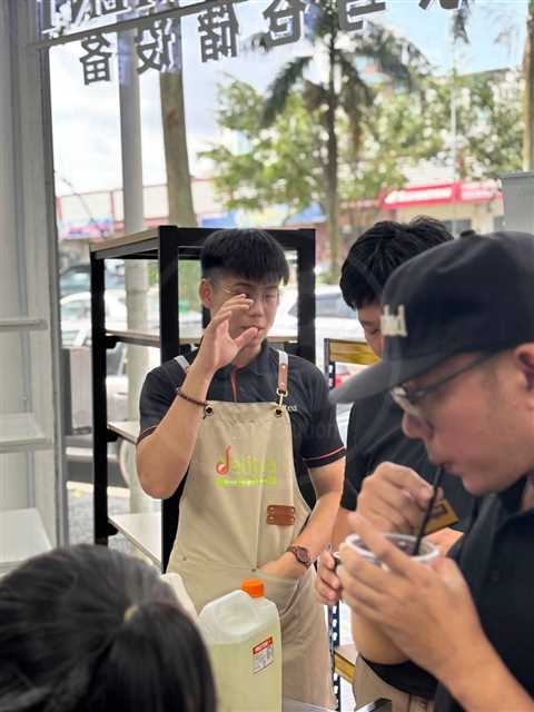 Exclusive Experience Event for F&B Owners