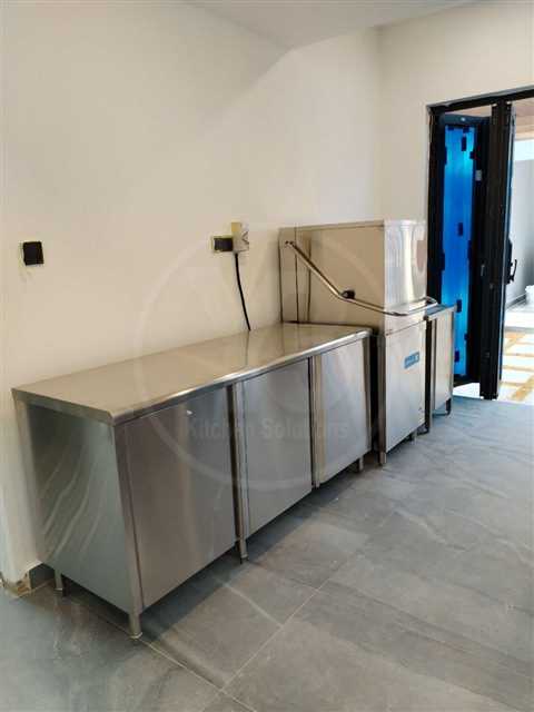 Private Kitchen Setup