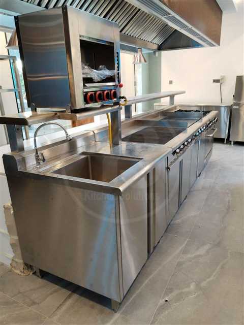 Private Kitchen Setup