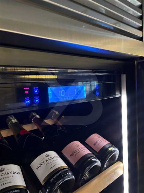 Whisk & Wink French Fusion Cafe